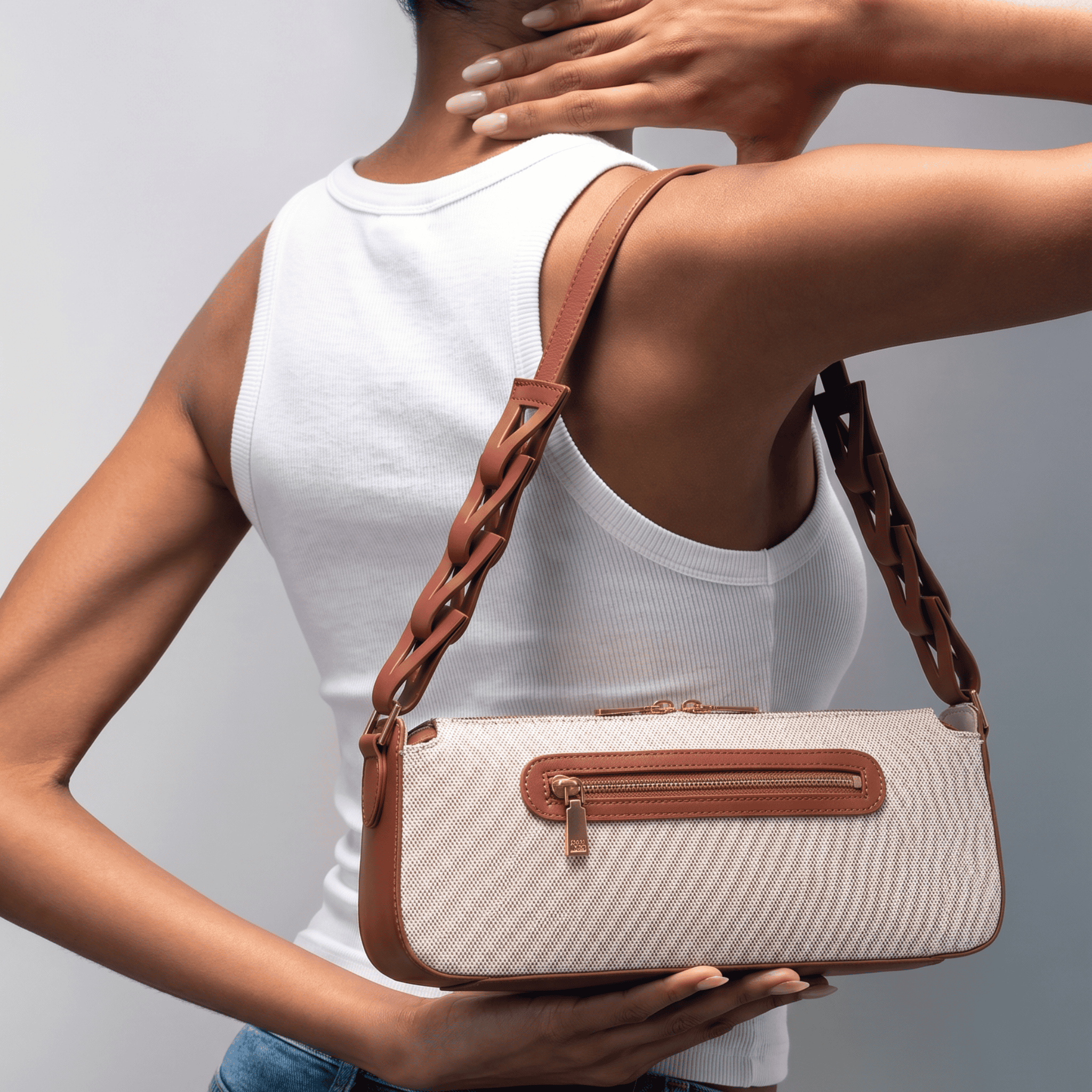 JURGI Mano Bag - Canvas & Cognac Leather – side view