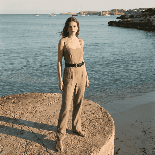 Triangle Loop Belt – Navy Patent Leather