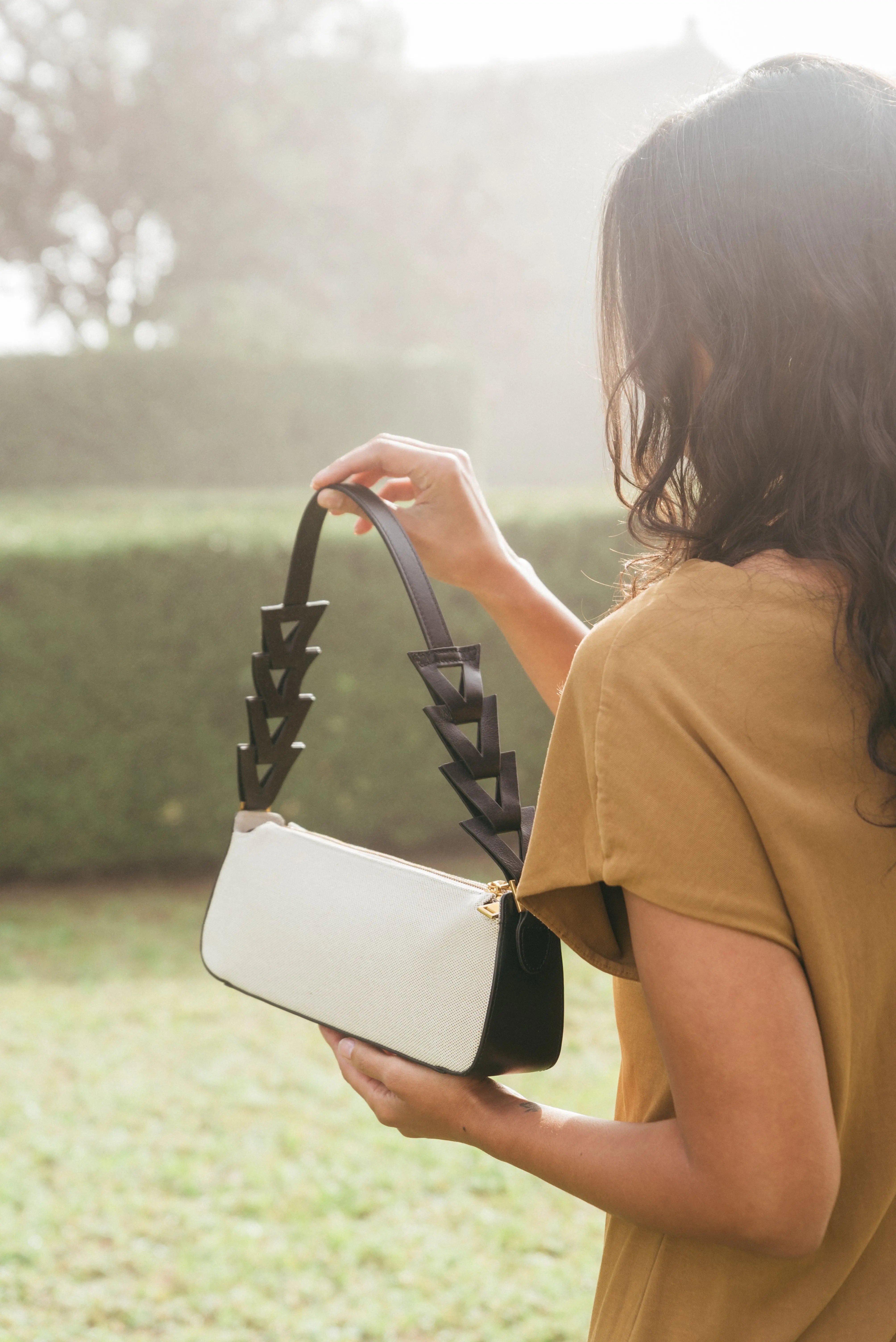 Canvas long shoulder tote bag with zipper with black leather