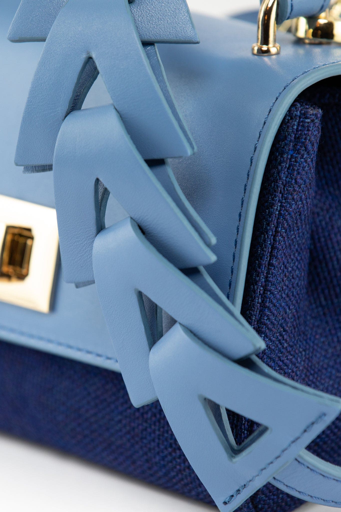 #color_blue-canvas-and-leather-lili-bag