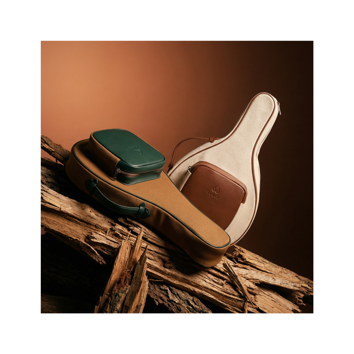 Padel Canvas case with green interior on a wooden surface against a brown background